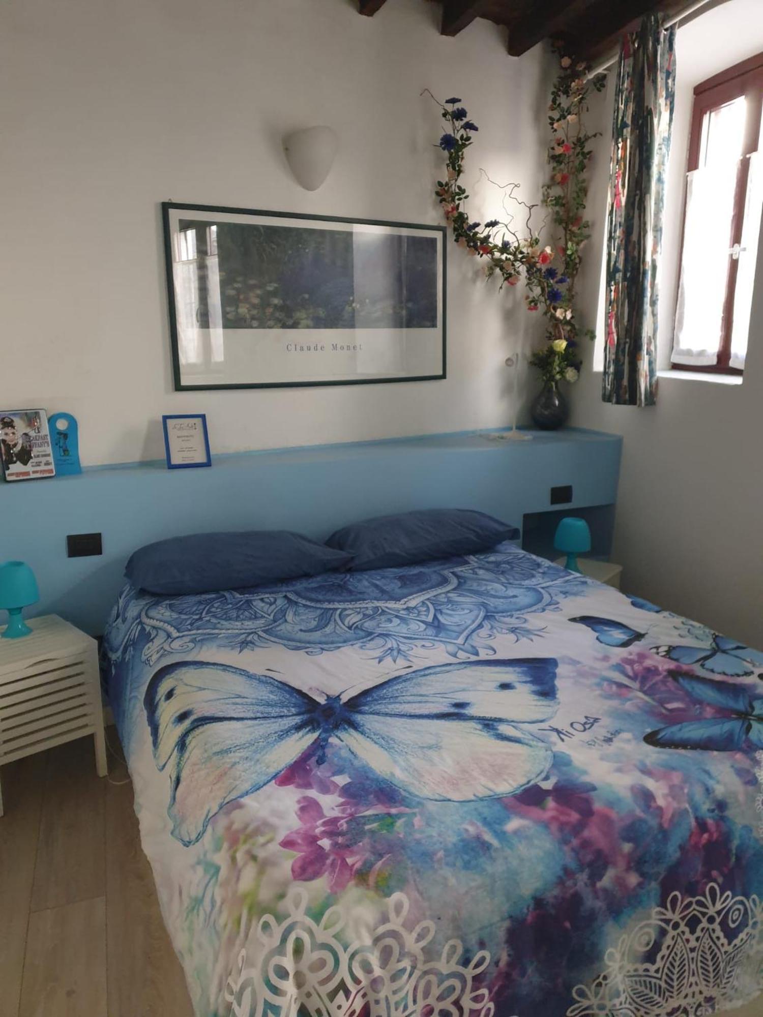 Le Tre Arti Bed & Breakfast Gavirate Bagian luar foto
